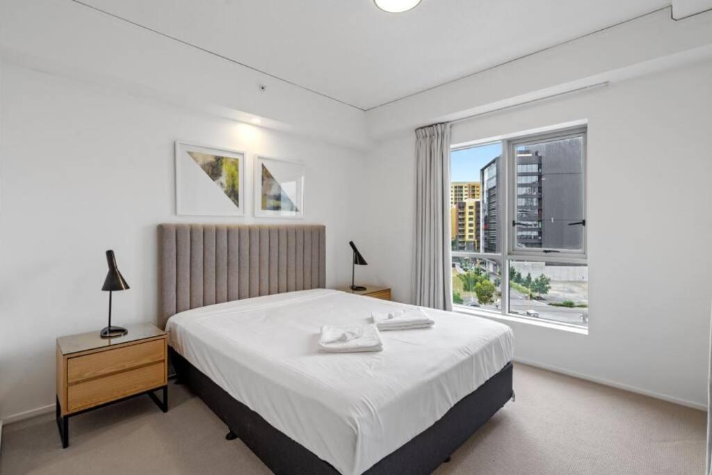 Lovely 2- Bedroom Rental Unit With Free Parking Brisbane Eksteriør bilde